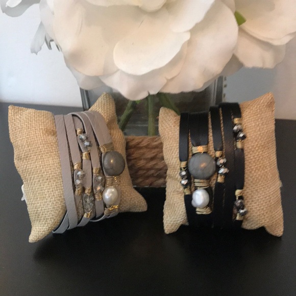 Grey Fresh Water Pearl Stone Bracelet - Picture 5 of 5